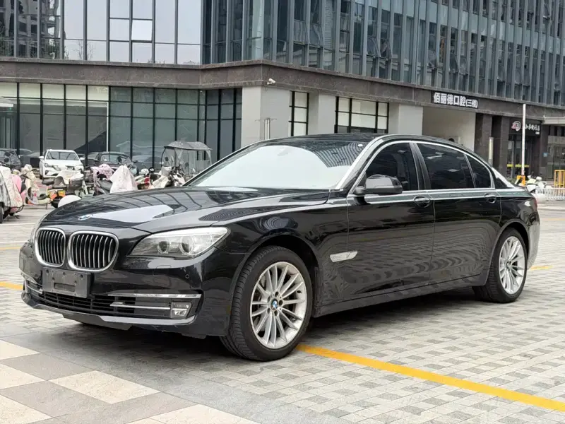 BMW 7 Series, 2015