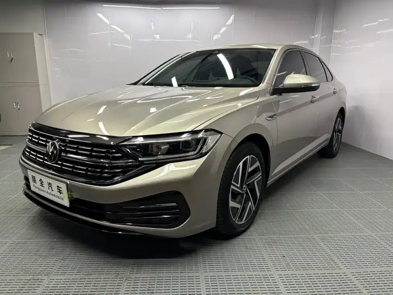 Volkswagen Sagitar, 2022