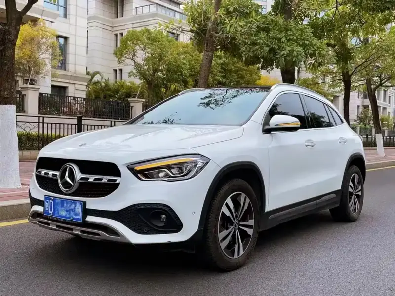 Mercedes-Benz GLA, 2020 — фото 1