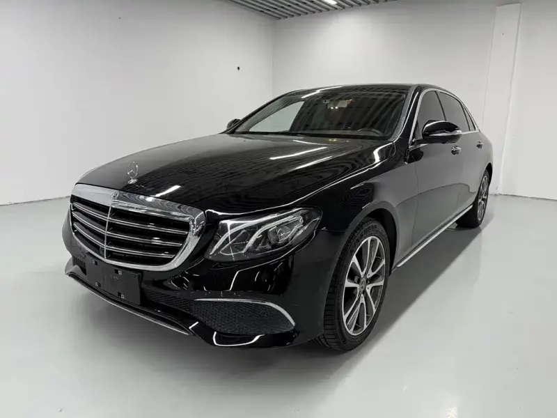 Mercedes-Benz E-Class, 2018 — фото 1