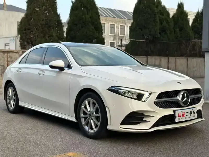 Mercedes-Benz A-Class, 2022 — фото 1
