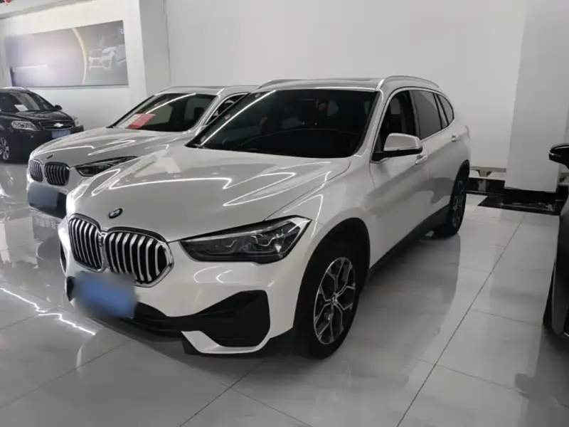 BMW X1, 2021 — фото 1