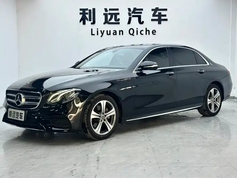 Mercedes-Benz E-Class, 2018 — фото 1