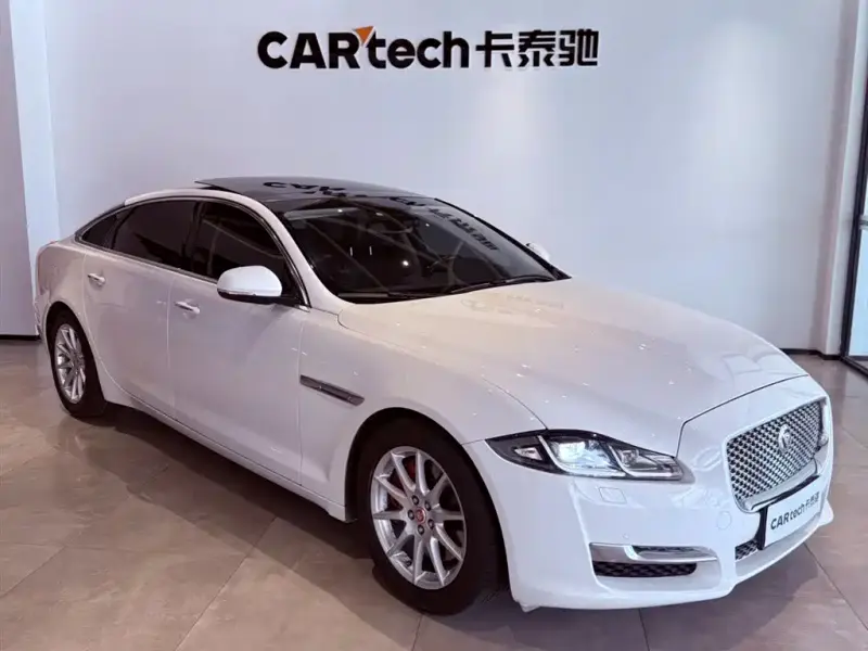 Jaguar XJ, 2017
