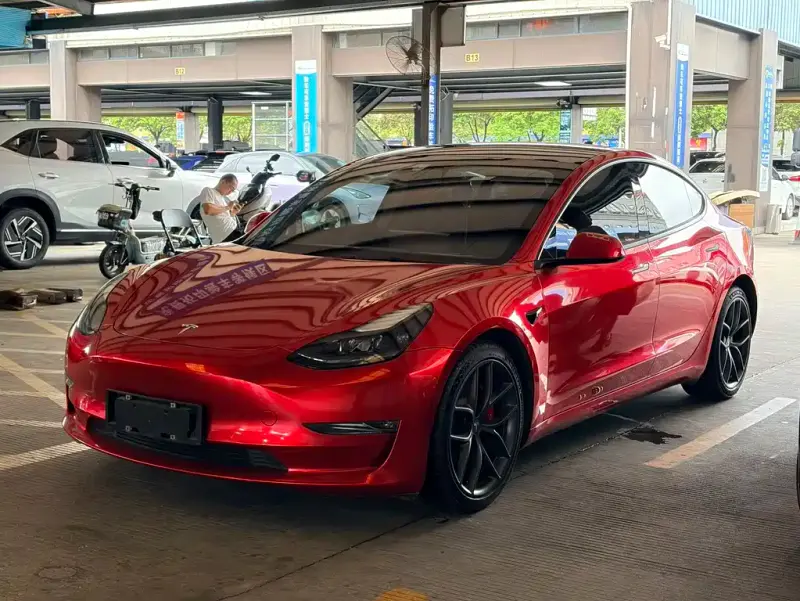 Tesla Model 3, 2021 — фото 1