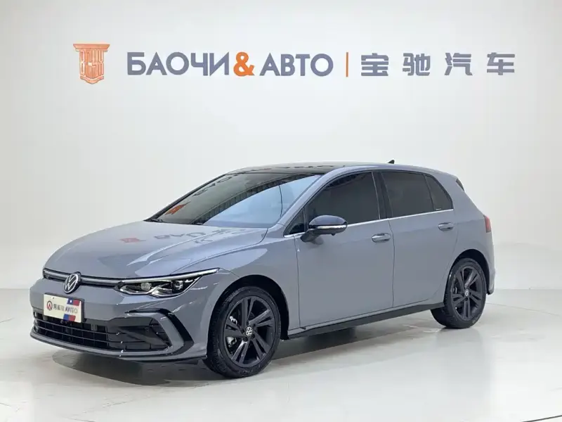 Volkswagen Golf, 2023