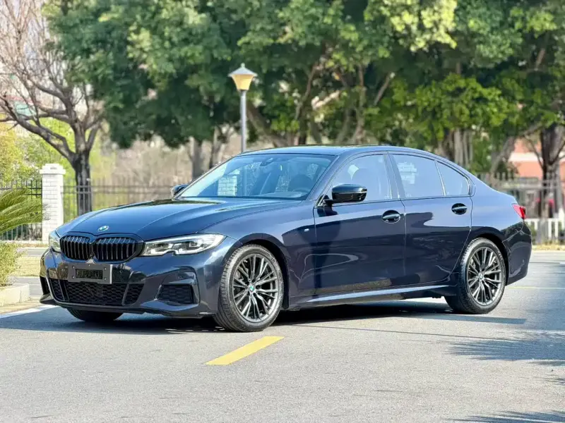 BMW 3 Series, 2021