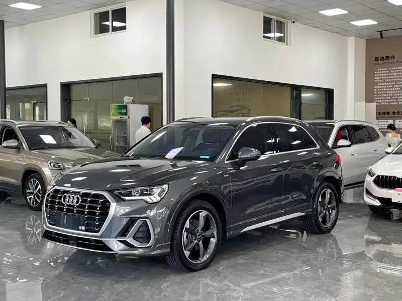 Audi Q3, 2022