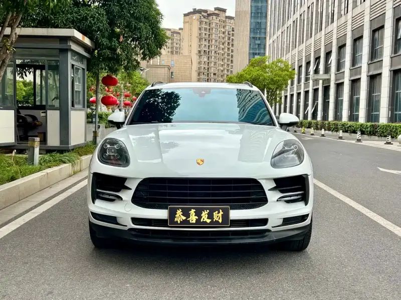Porsche Macan, 2020