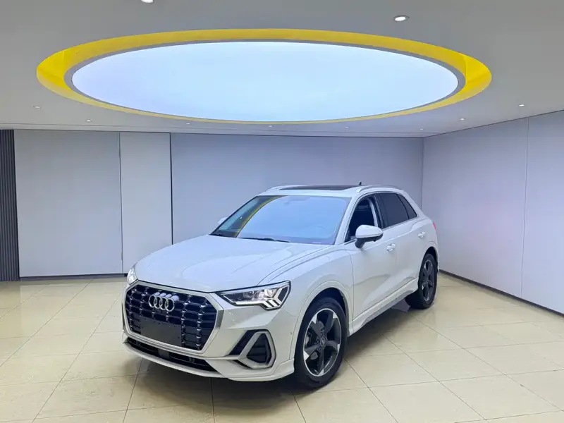 Audi Q3, 2023