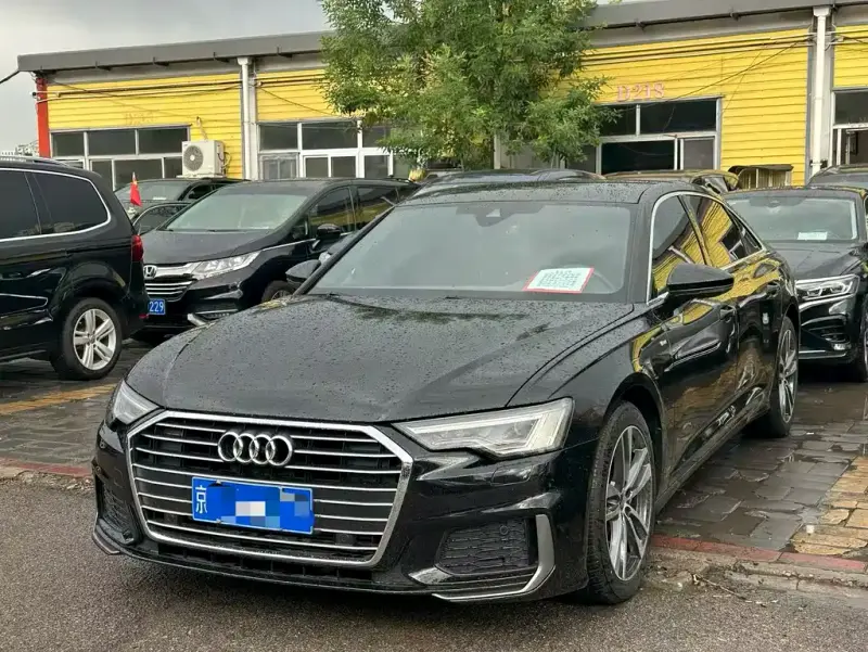 Audi A6L, 2022