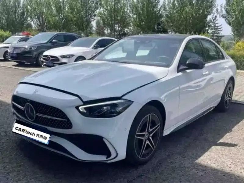 Mercedes-Benz C-Class, 2024