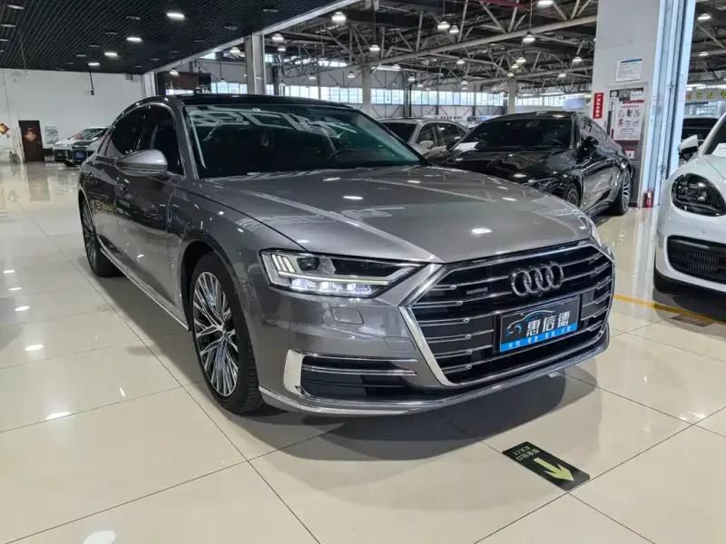 Audi A8, 2018 — фото 1