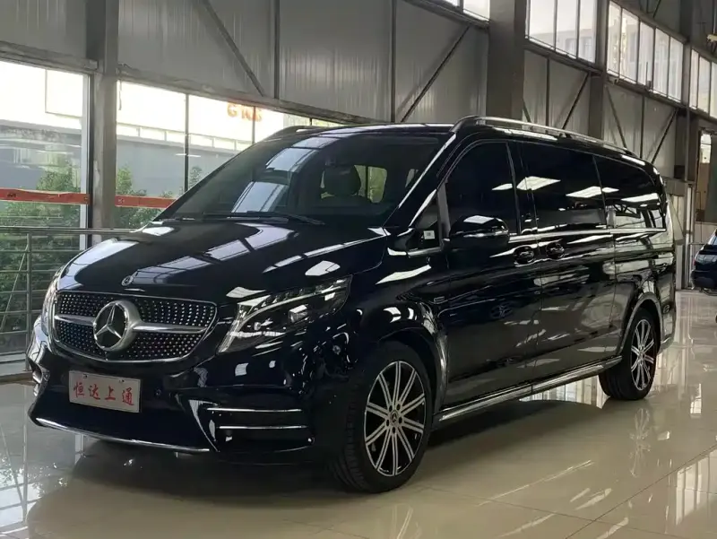 Mercedes-Benz V-Class, 2023 — фото 1