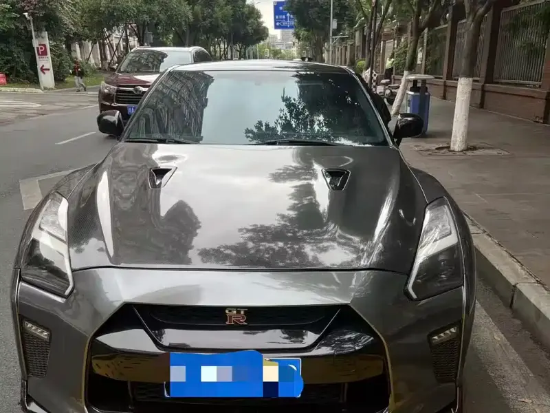 Nissan GT-R, 2012