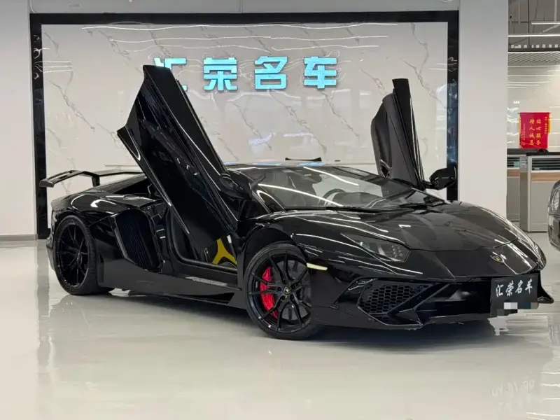 Lamborghini Aventador, 2012