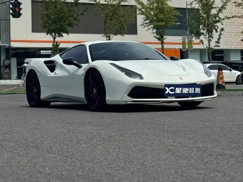 Ferrari 488, 2017 — фото 1