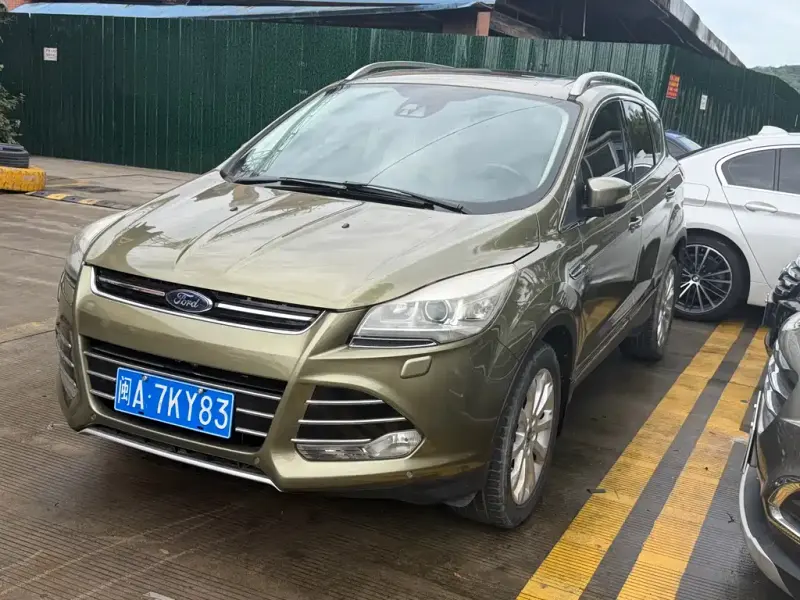 Ford Kuga, 2014