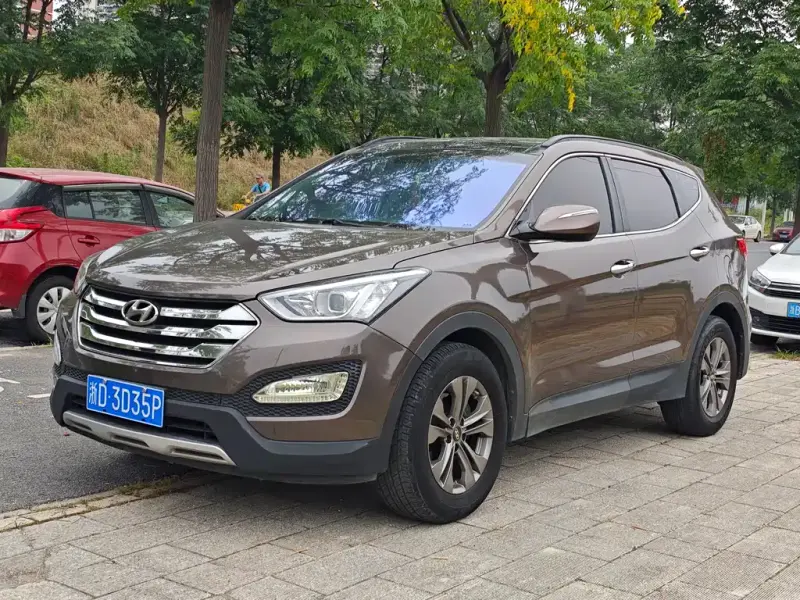 Hyundai Santa Fe, 2014