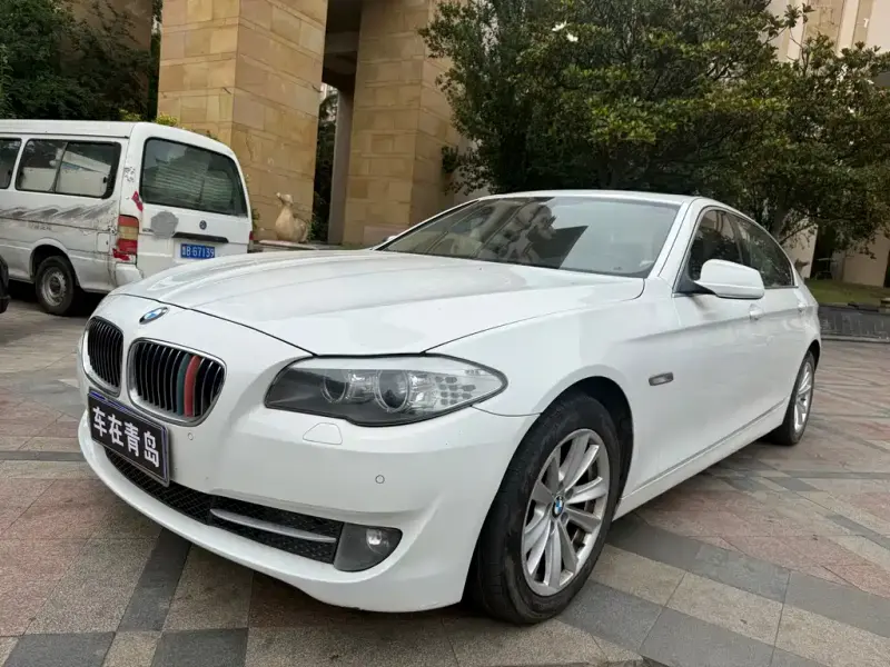 BMW 5 Series, 2011