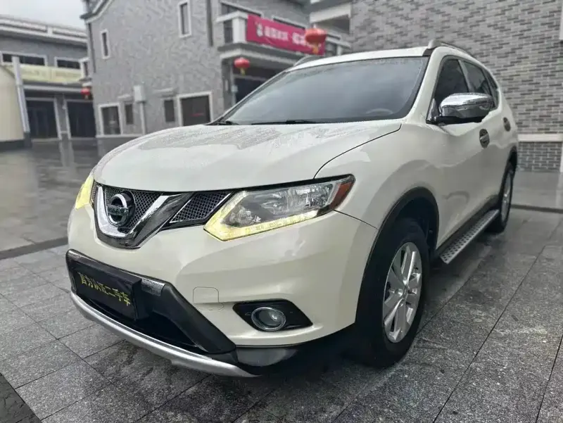 Nissan X-Trail, 2015