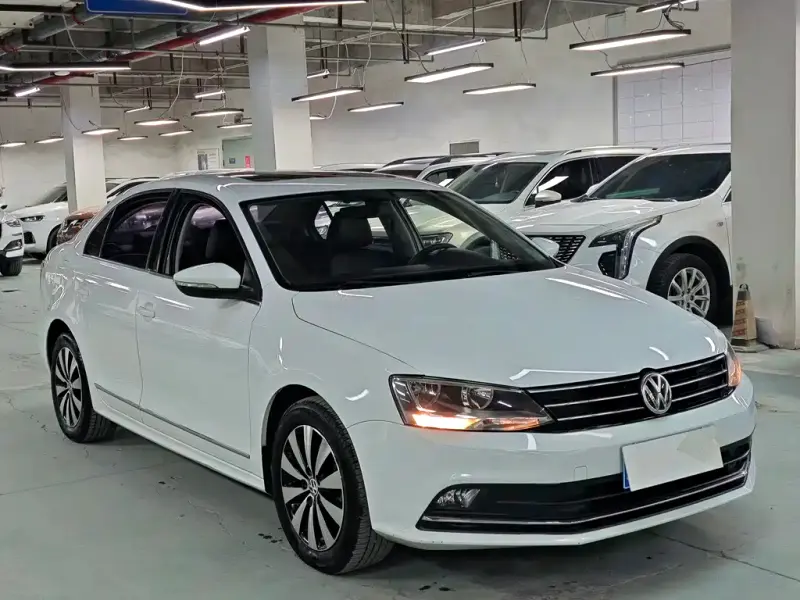Volkswagen Sagitar, 2018
