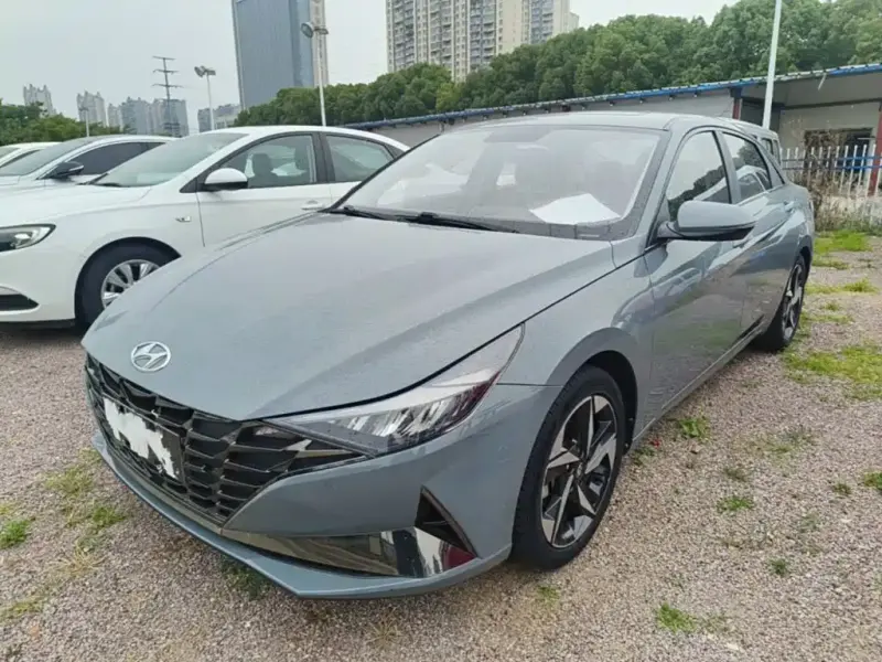 Hyundai Elantra, 2021 — фото 1