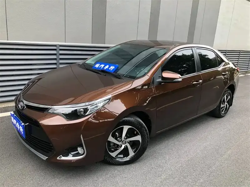 Toyota Levin, 2018 — фото 1