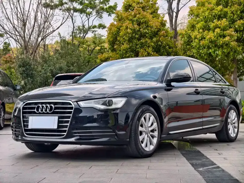 Audi A6L, 2012 — фото 1