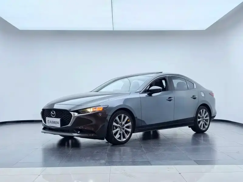 Mazda 3 Axela, 2021 — фото 1