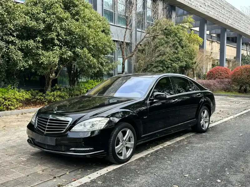 Mercedes-Benz S-Class, 2011 — фото 1