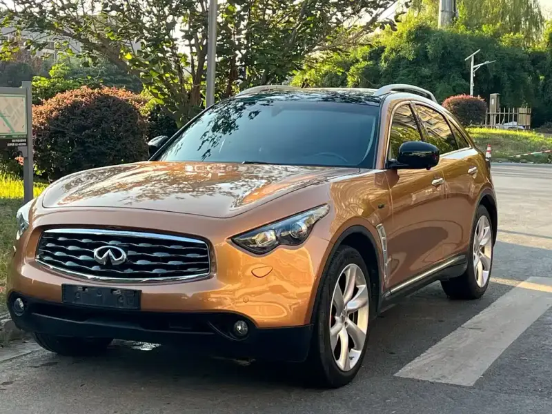 Infiniti FX, 2012