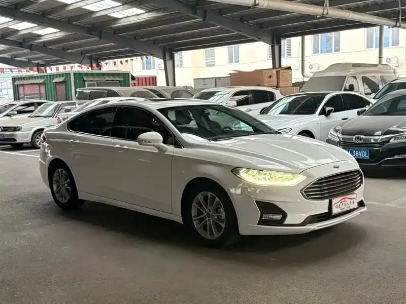 Ford Mondeo, 2021