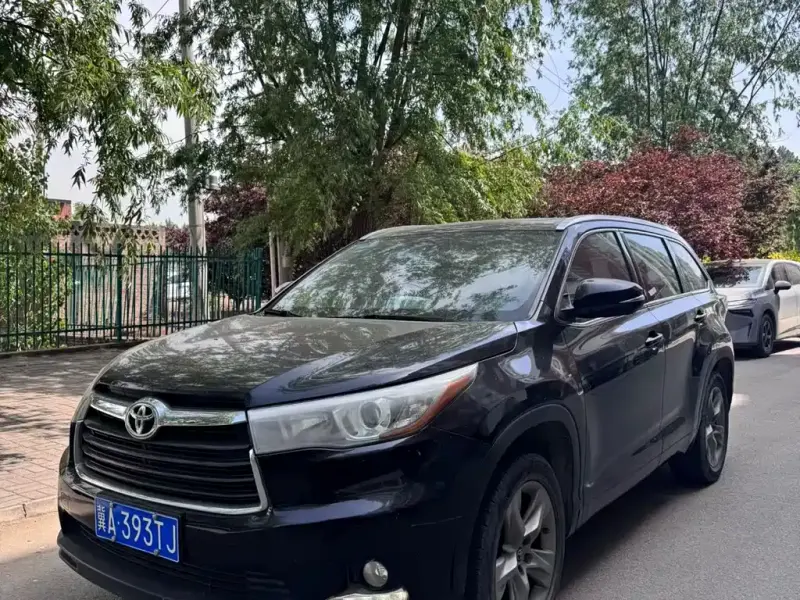 Toyota Highlander, 2015