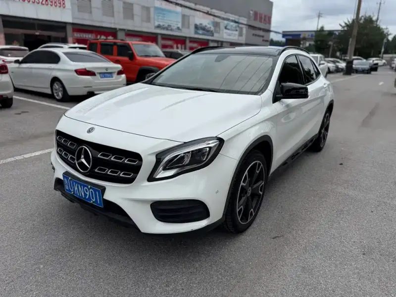 Mercedes-Benz GLA, 2019 — фото 1