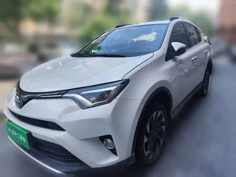 Toyota RAV4, 2019 — фото 1