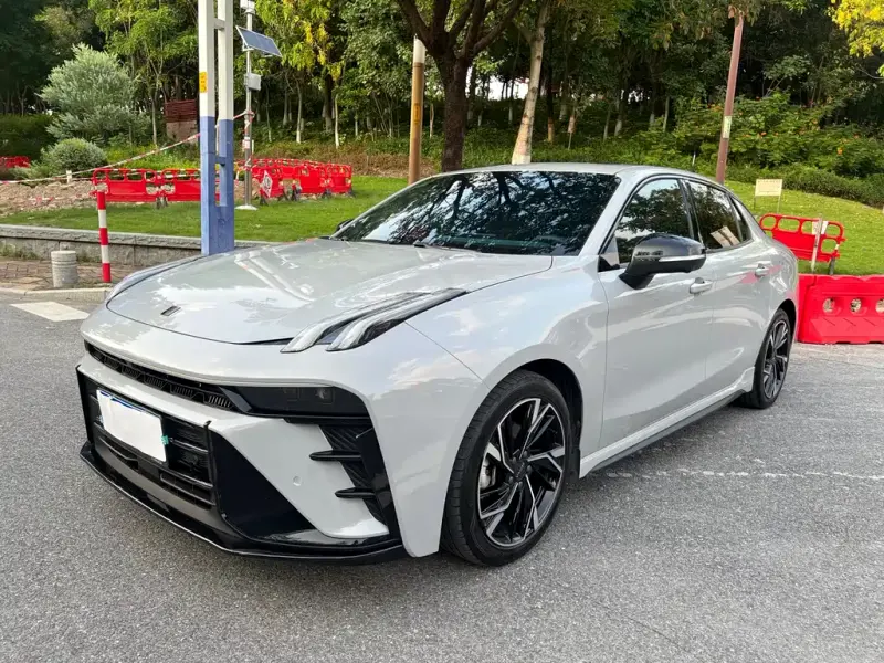 Lynk & Co 03, 2025