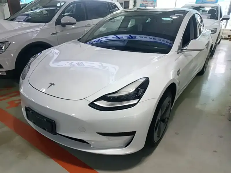 Tesla Model 3, 2020