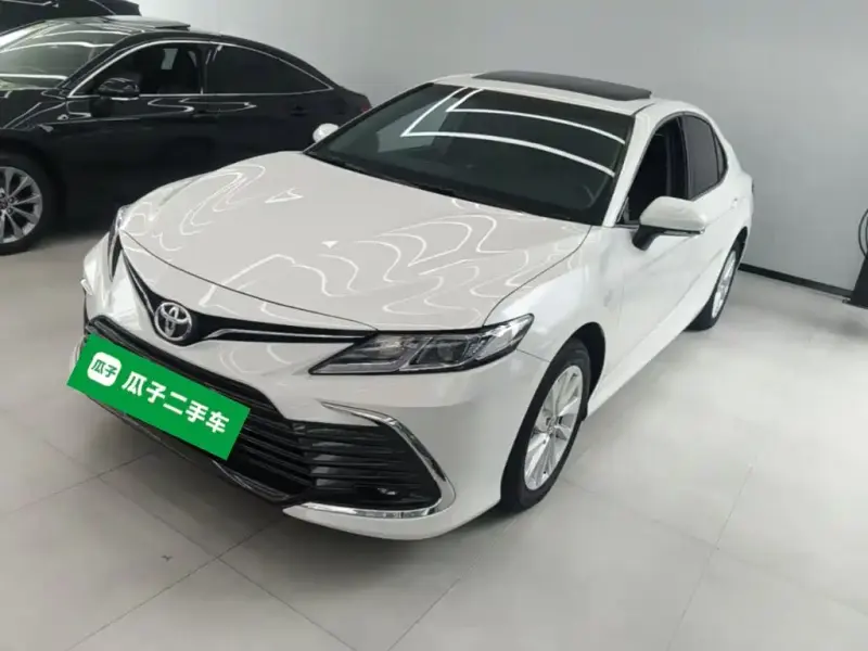 Toyota Camry, 2024 — фото 1