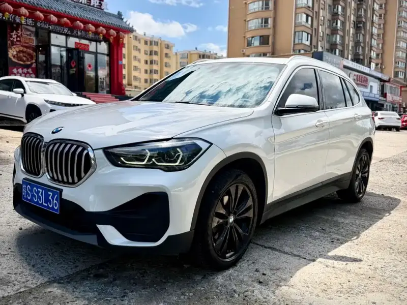 BMW X1, 2021 — фото 1