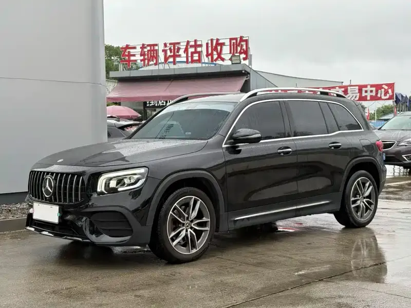 Mercedes-Benz GLB, 2022