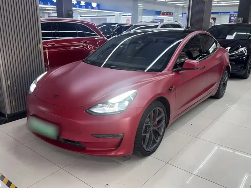 Tesla Model 3, 2021