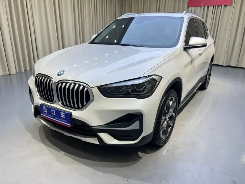BMW X1, 2022 — фото 1