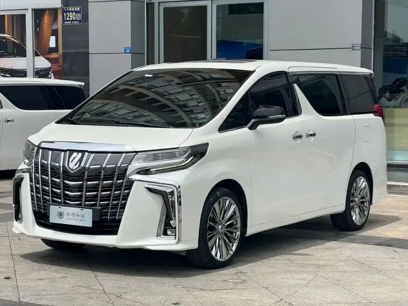Toyota Alphard, 2018