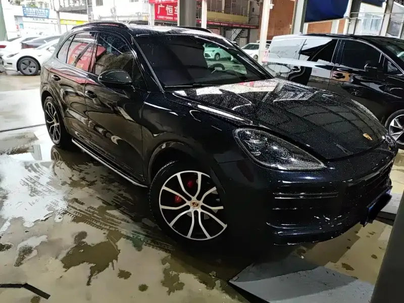 Porsche Cayenne, 2020