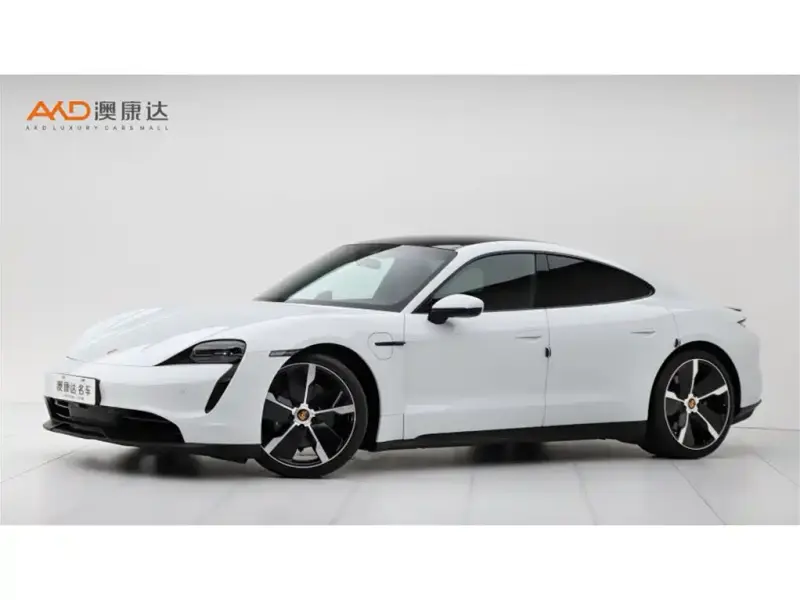 Porsche Taycan, 2021