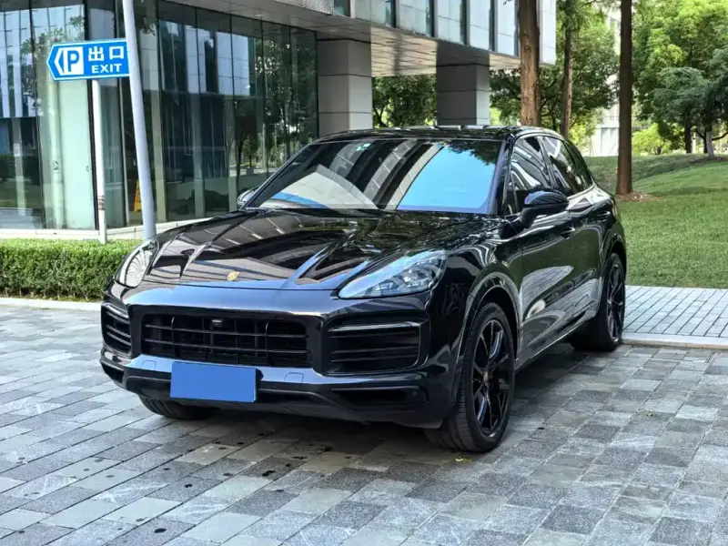 Porsche Cayenne, 2021