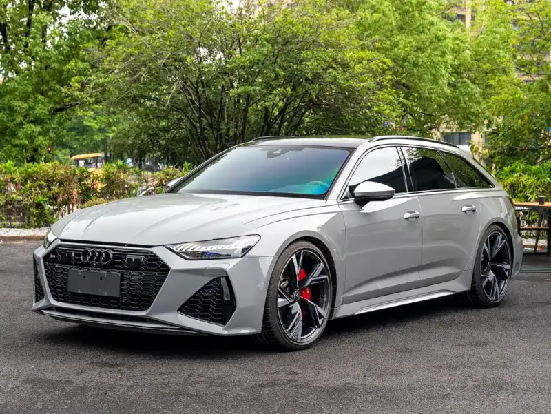 Audi RS 6, 2022