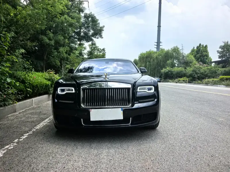 Rolls-Royce Ghost, 2012