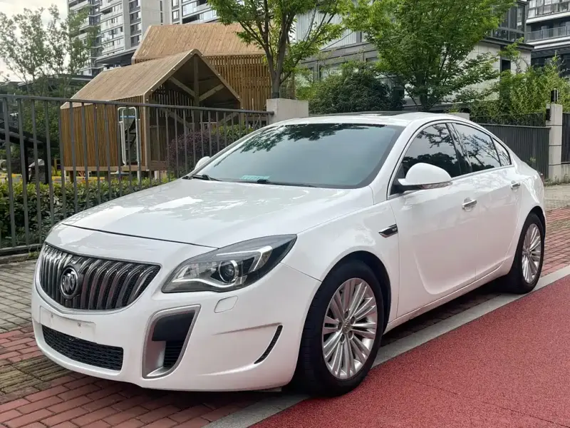 Buick Regal, 2015